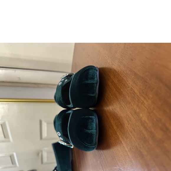 Urban Outfitters Dark Green Velvet Flats - Picture 5 of 8